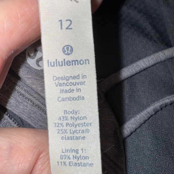 Lululemon FreeTo be Wild Strappy Bra Bralette 12 - Picture 5 of 5